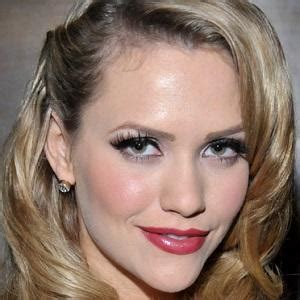 mia malkova edad|Mia Malkova revela lo inimaginable dentro de la industria del cine ...